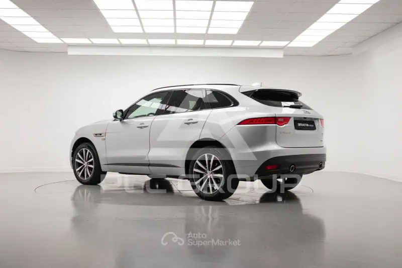 2018 Jaguar F-PACE