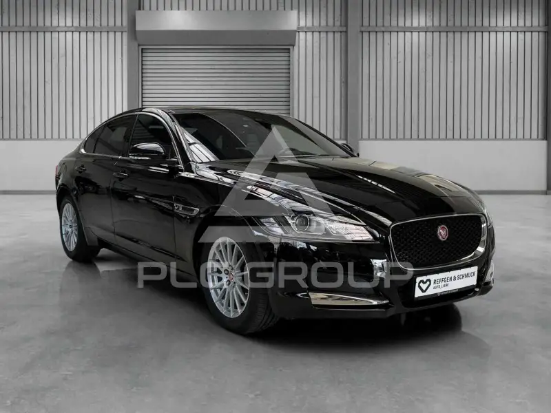 2018 Jaguar XF