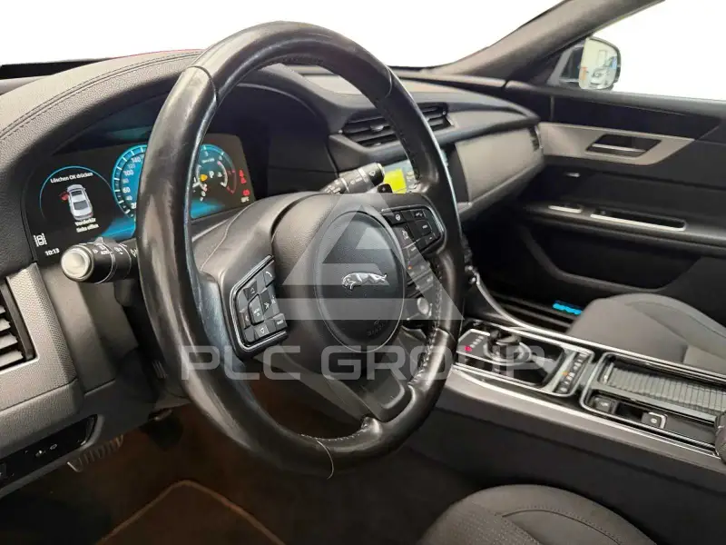 2018 Jaguar XF