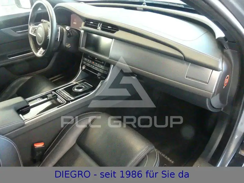 2018 Jaguar XF