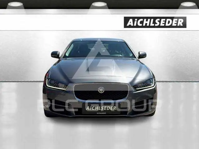 2018 Jaguar XE