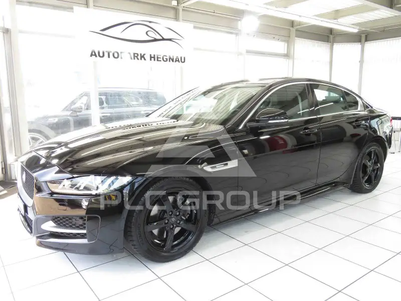 2018 Jaguar XE