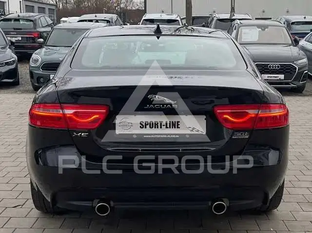 2018 Jaguar XE