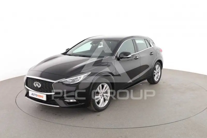 2018 Infinity Q30