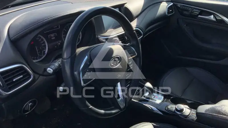 2018 Infinity QX30