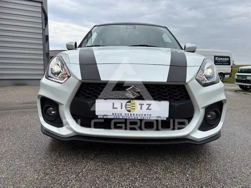 2018 Suzuki SWIFT