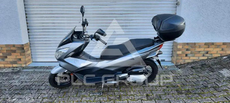 2018 Honda CR-X