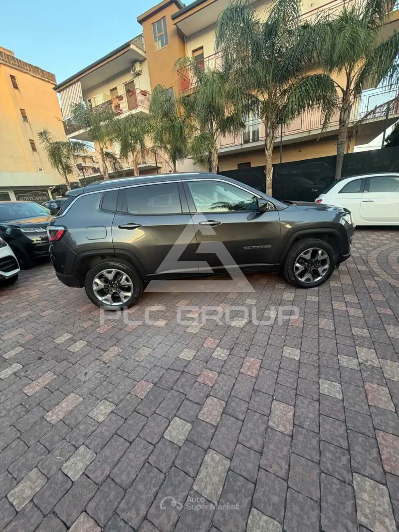2018 Jeep COMPASS
