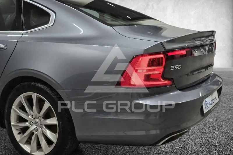 2018 Volvo S90