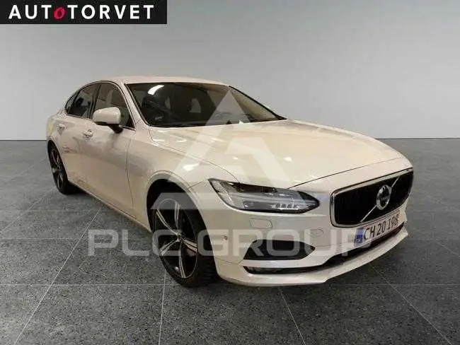 2018 Volvo S90