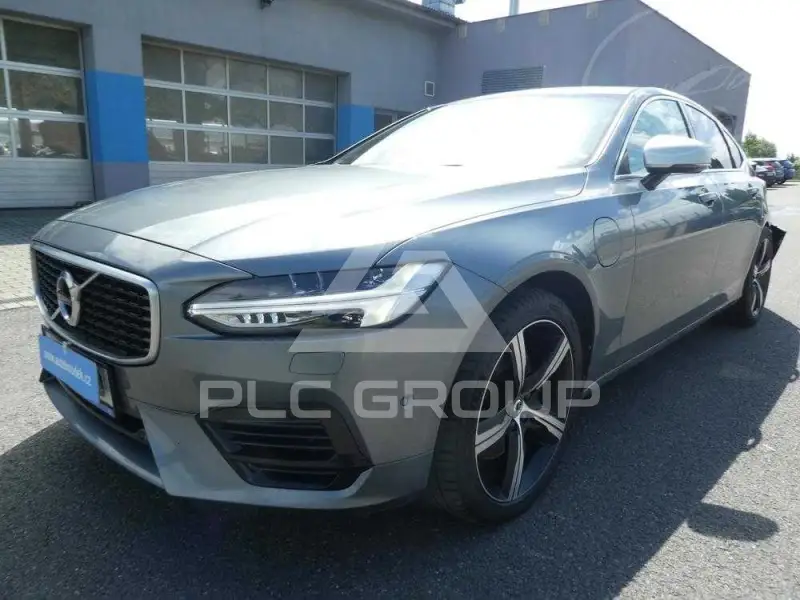 2018 Volvo S90