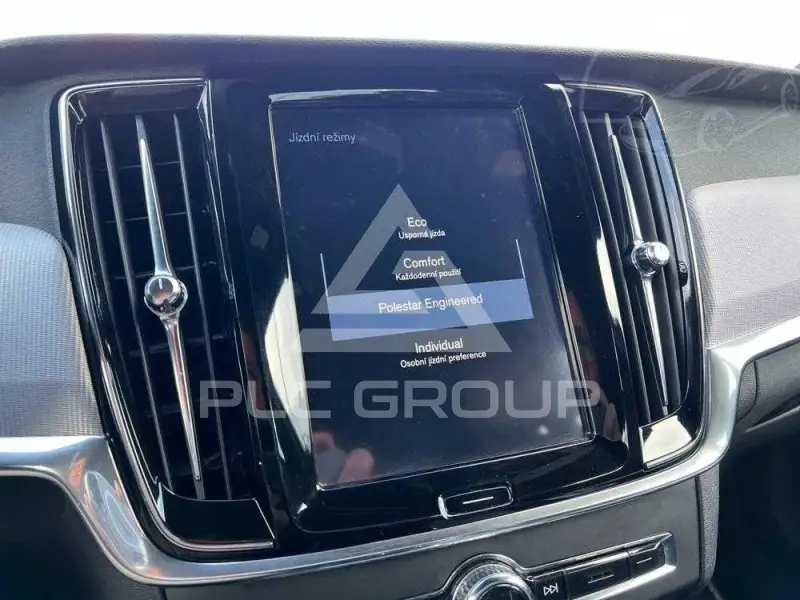2018 Volvo S90