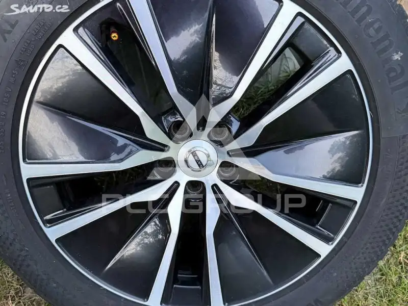 2018 Volvo XC90