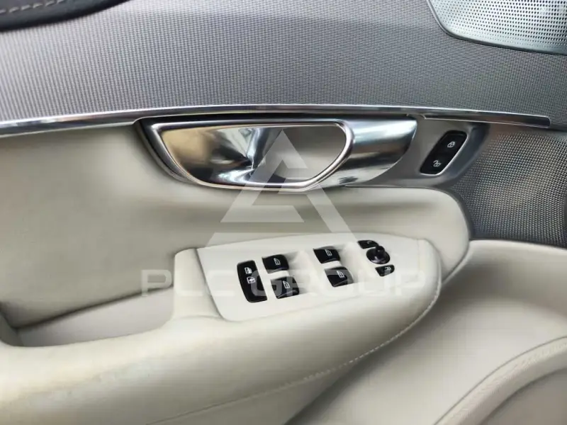 2018 Volvo XC90
