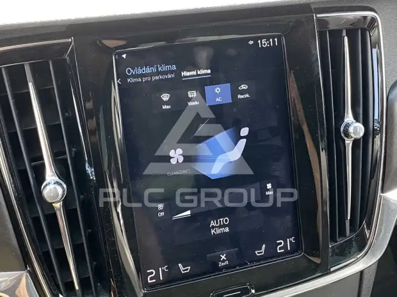 2018 Volvo V90