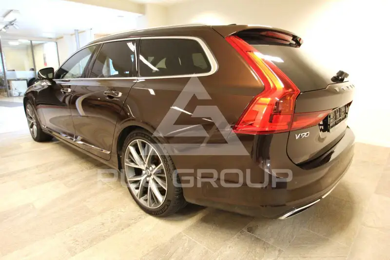 2018 Volvo V90