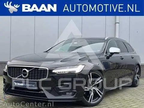 2018 Volvo V90
