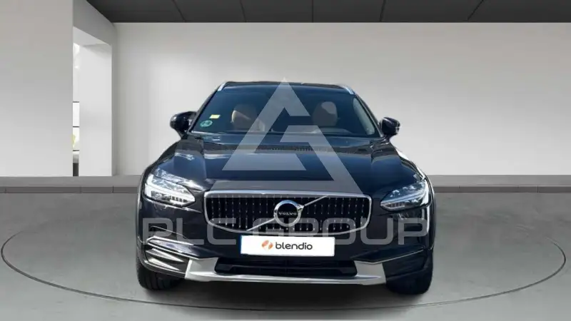 2018 Volvo V90