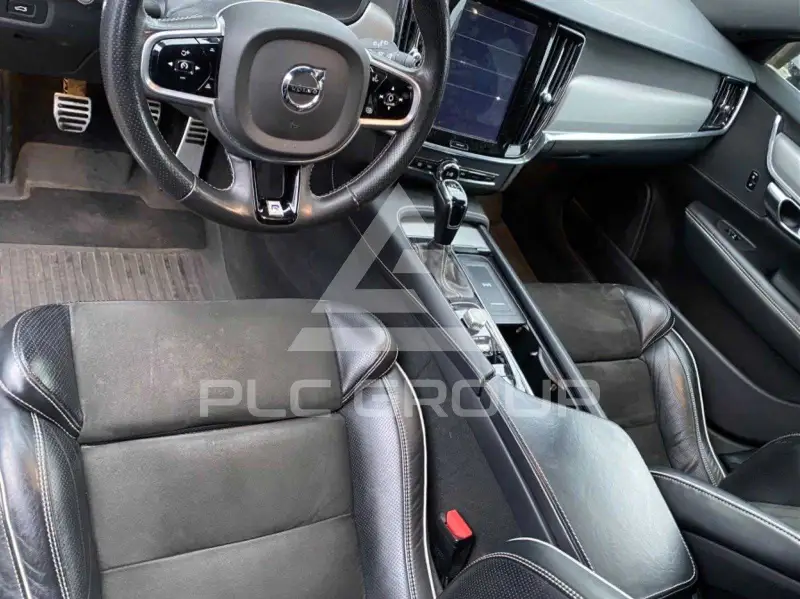2018 Volvo V90