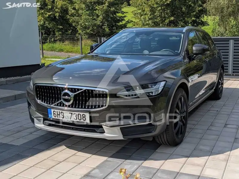 2018 Volvo V90
