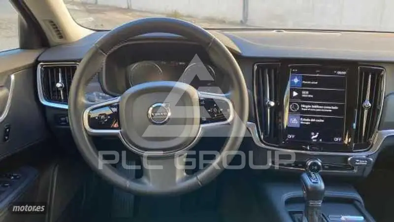 2018 Volvo V90