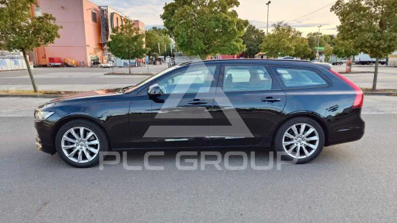 2018 Volvo V90