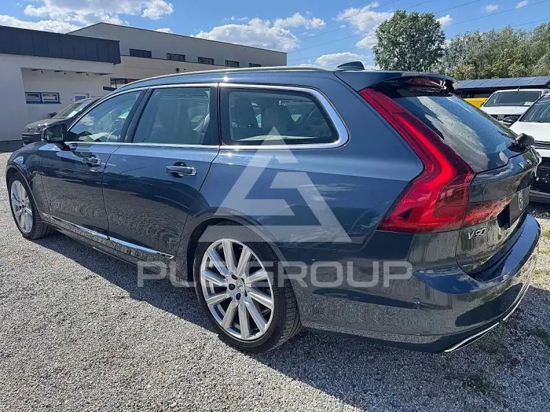 2018 Volvo V90