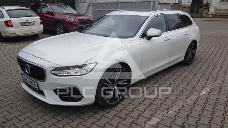 2018 Volvo V90