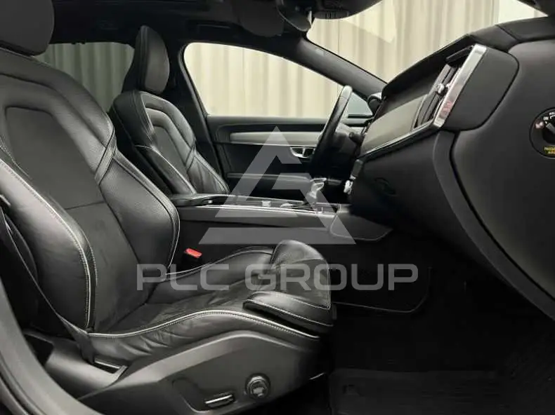 2018 Volvo V90