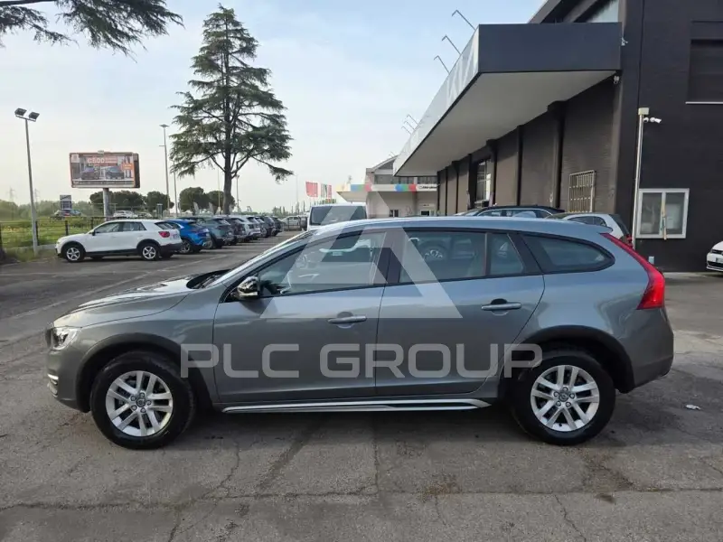 2018 Volvo V60