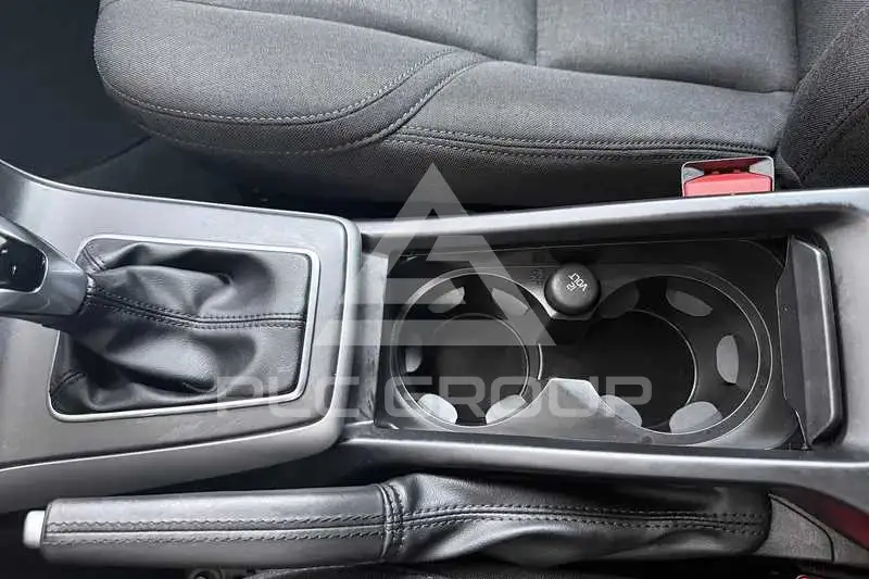 2018 Volvo V40