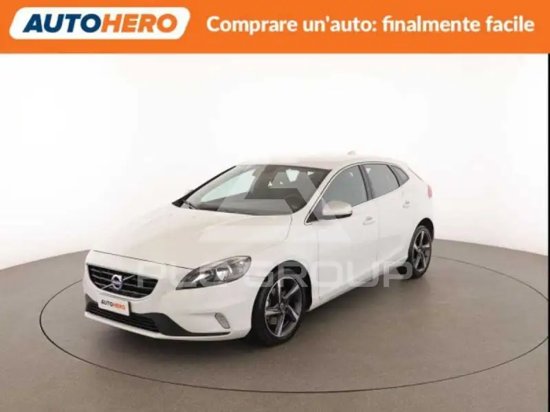 2018 Volvo V40