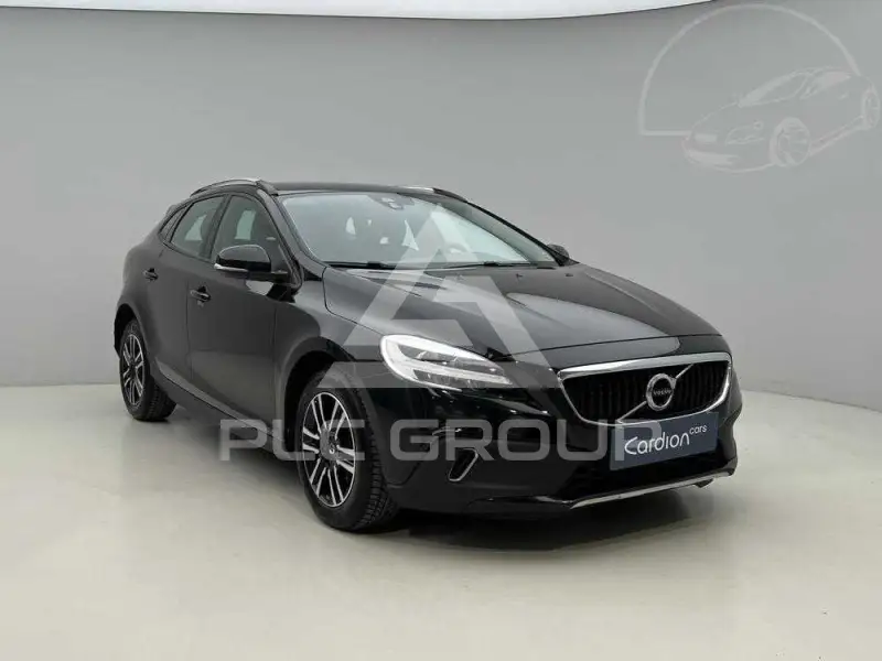 2018 Volvo V40