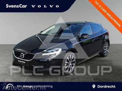 2018 Volvo V40