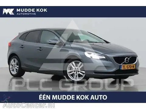 2018 Volvo V40