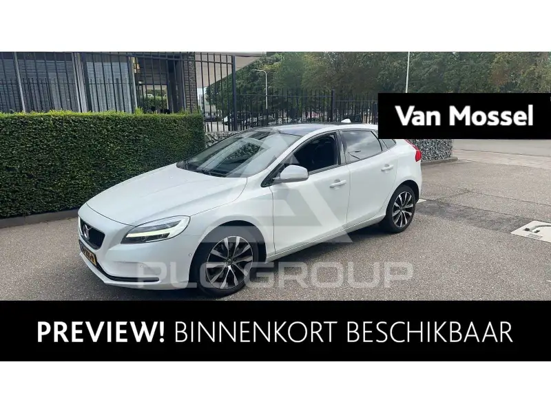 2018 Volvo V40
