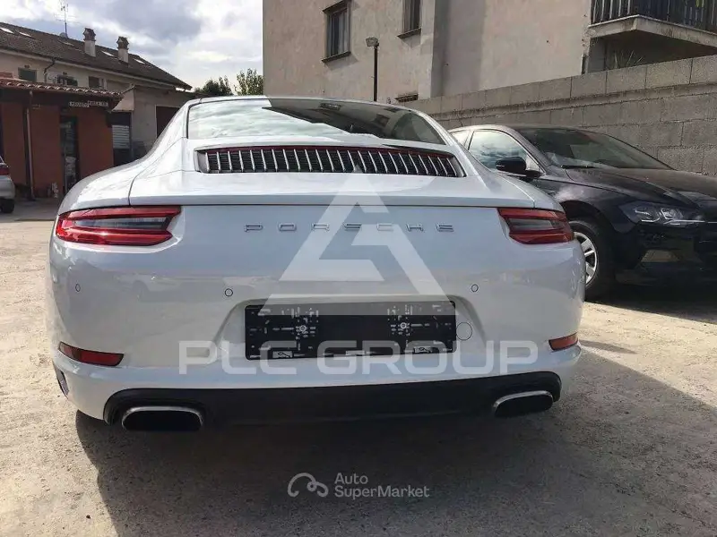 2018 Porsche 911