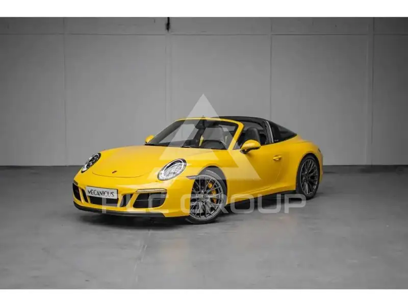 2018 Porsche 911