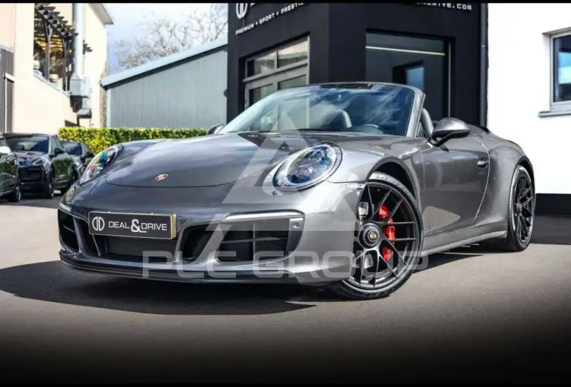 2018 Porsche 911