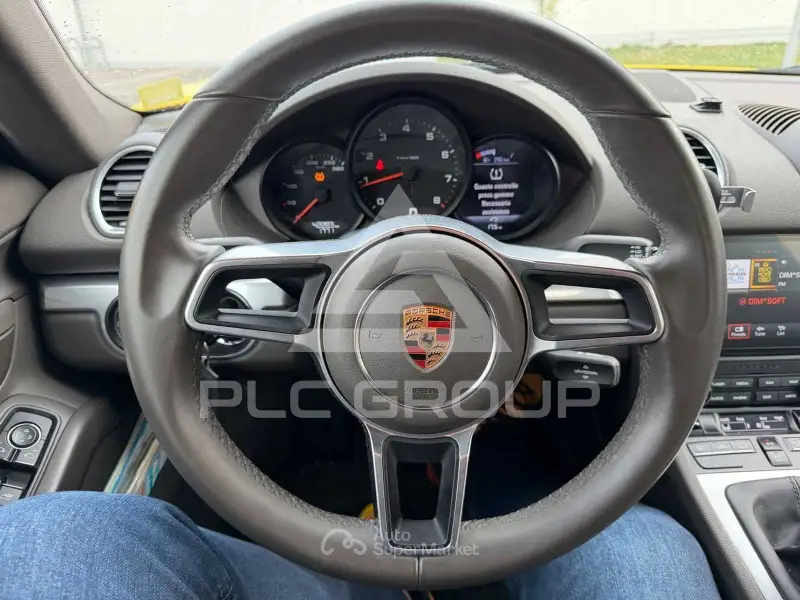 2018 Porsche Cayman