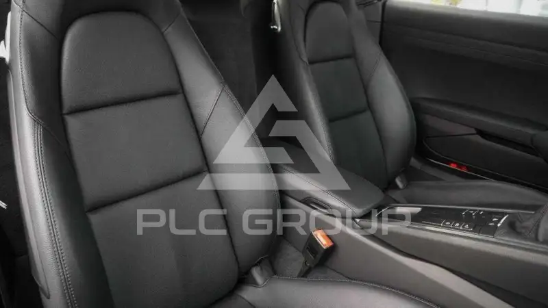 2018 Porsche Cayman