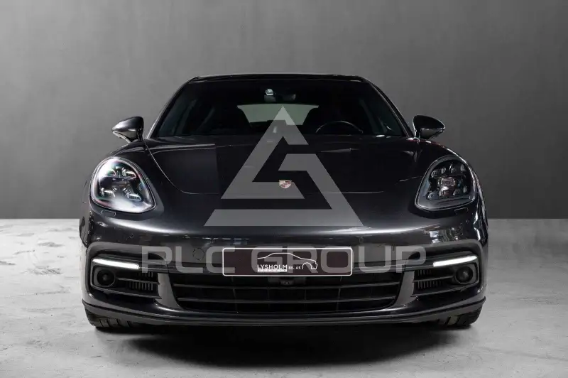 2018 Porsche Panamera