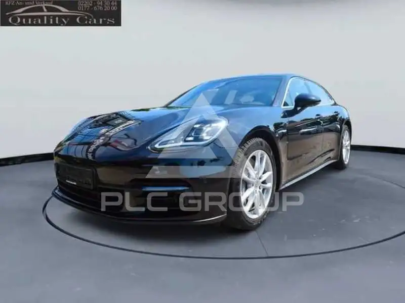 2018 Porsche Panamera