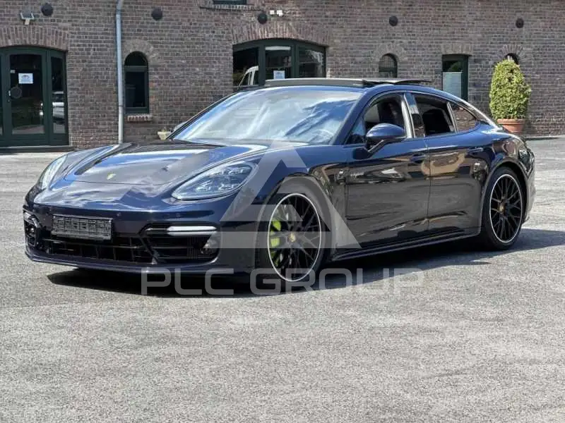2018 Porsche Panamera