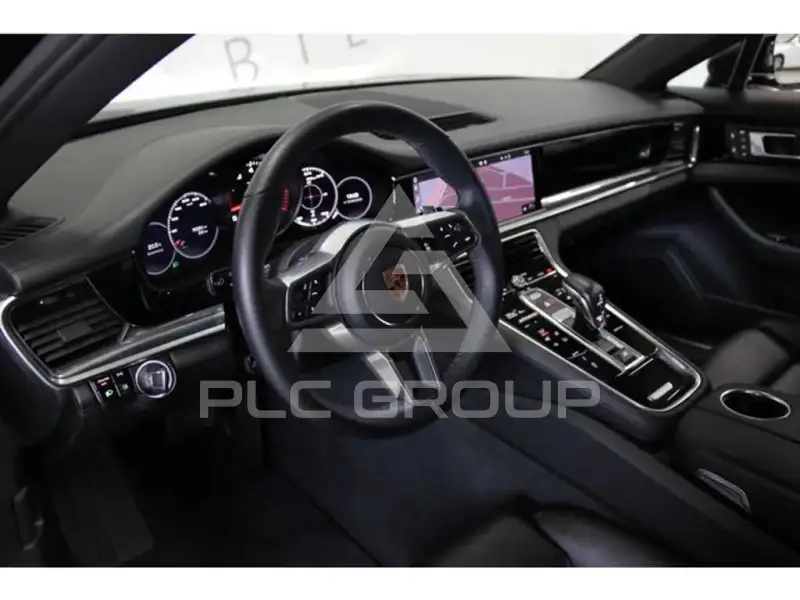 2018 Porsche Panamera