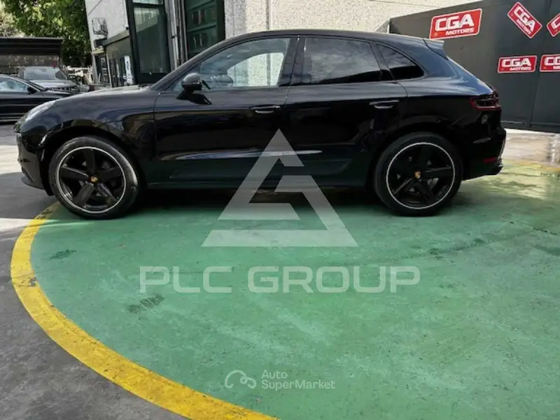2018 Porsche MACAN