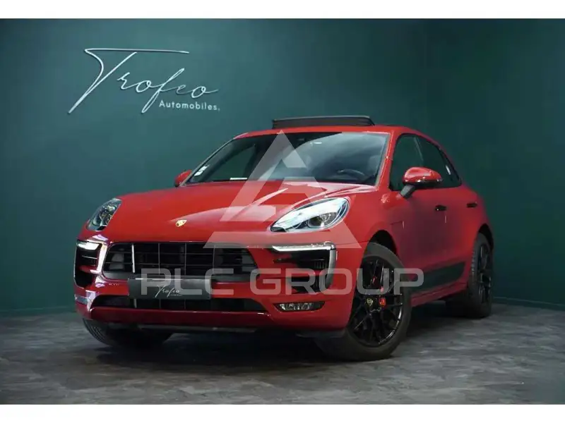 2018 Porsche MACAN