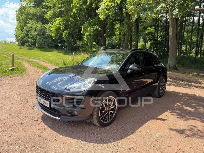 2018 Porsche MACAN