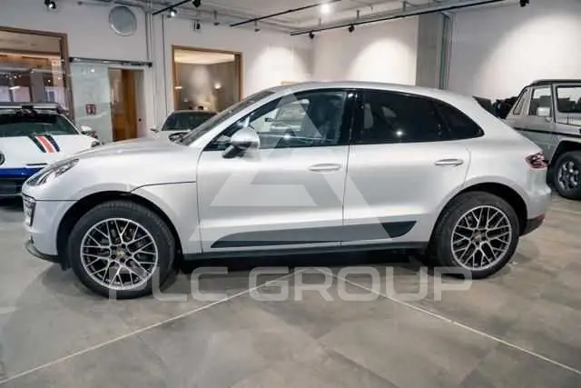 2018 Porsche MACAN