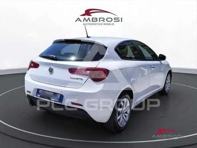 2018 Alfa Romeo Giulia